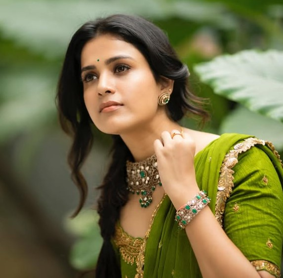 Thanuja Puttaswamy Parents and Siblings