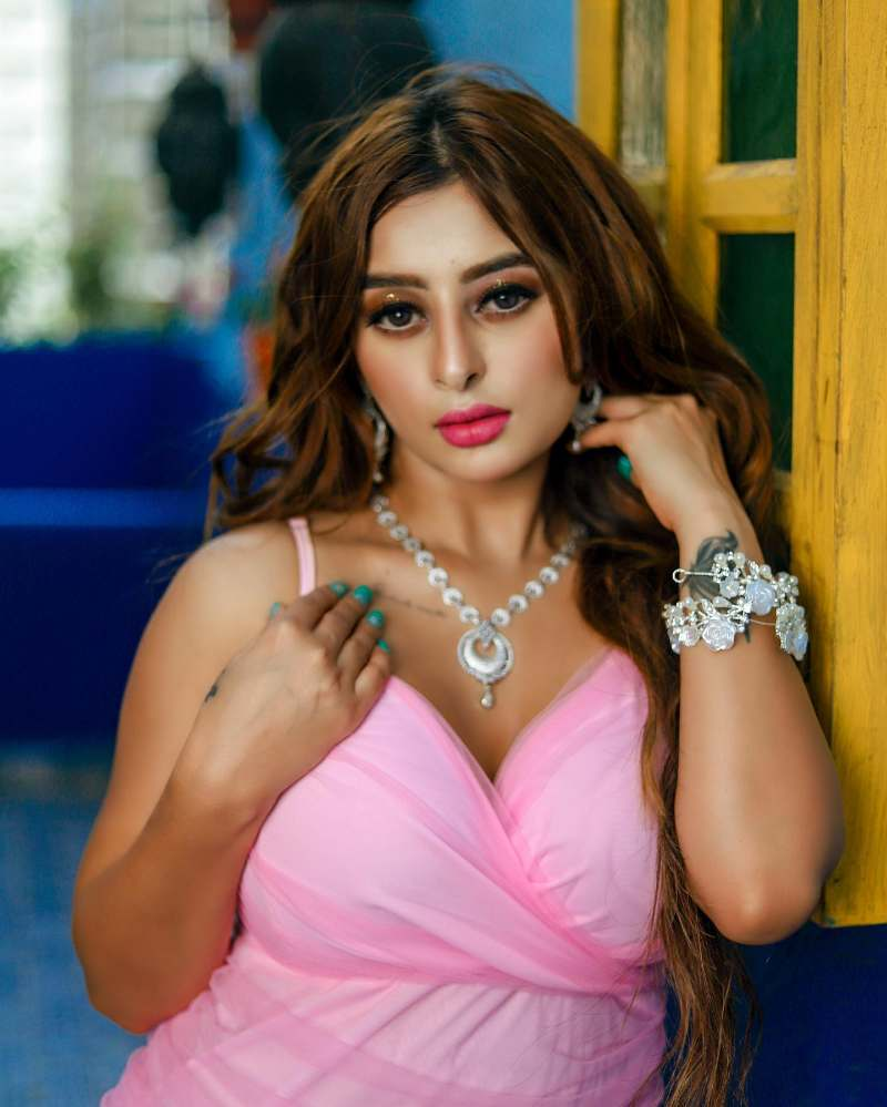 Ankita Dave Parents and Siblings