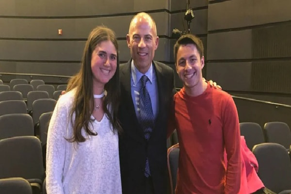 Is Mychael Schnell Married