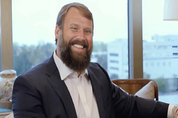 wesley britt net worth